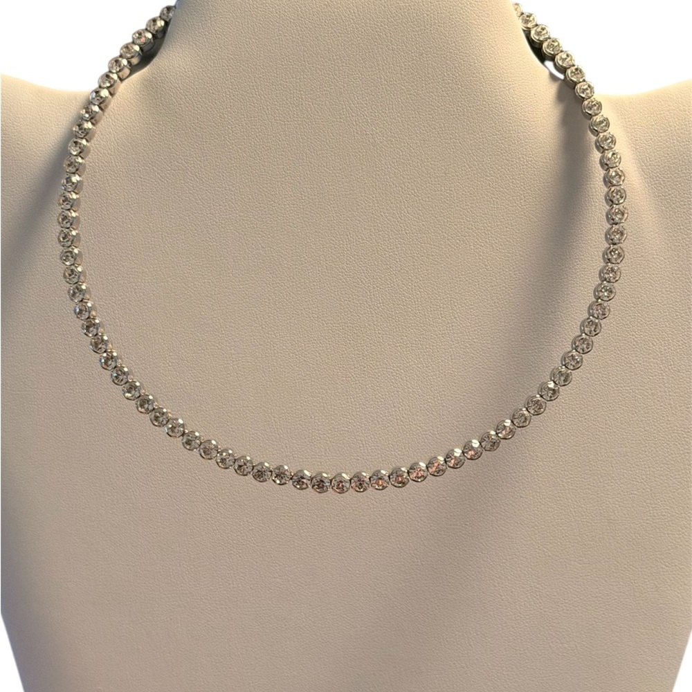 Rhinestone Statement Necklace Structured & Sophis… - image 5